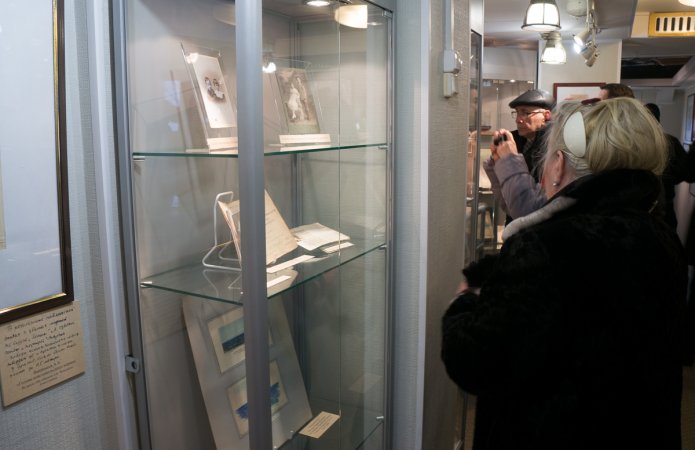 Выставка "Полярная графика Алексея Вахрамеева" Выставка "Полярная графика Алексея Вахрамеева"