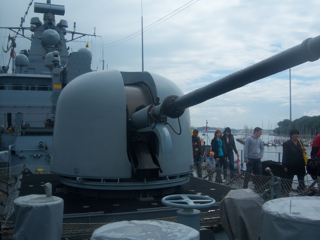  F216 Schleswig-Holstein   - 76-  OTO Melara