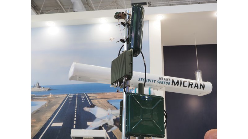 На стенде НПФ "Микран"