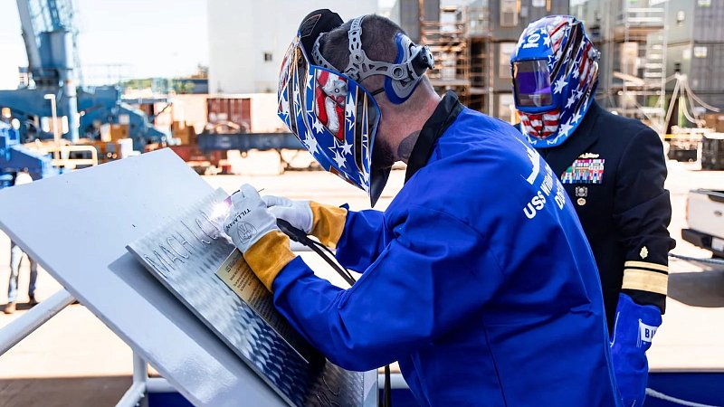 В США заложили юбилейный эсминец класса Арли Бёрк