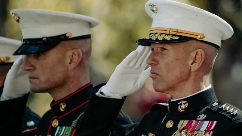 Командующий американскими морпехами пошел на поправку