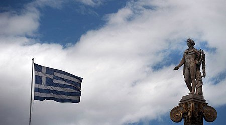 Греческий парламент одобрил почти двукратный рост военных расходов