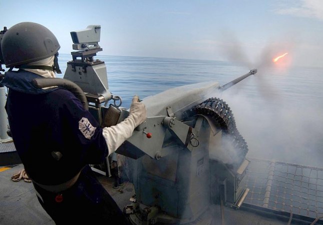 Учения в Южно-Китайском море