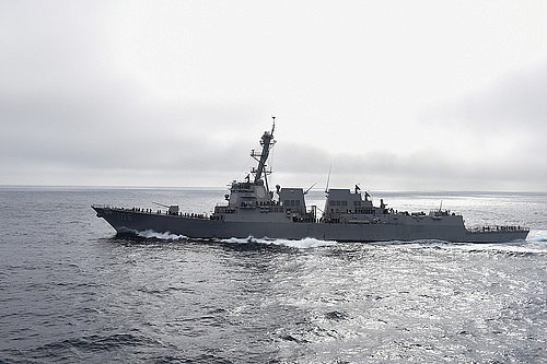 Американские эсминцы нейтрализовали угрозу хуситов