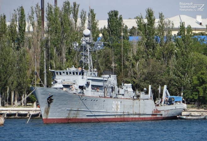 Морской тральщик проекта 266М "Вице-адмирал Жуков", 10 сентября 2016 года Морской тральщик проекта 266М "Вице-адмирал Жуков", 10 сентября 2016 года