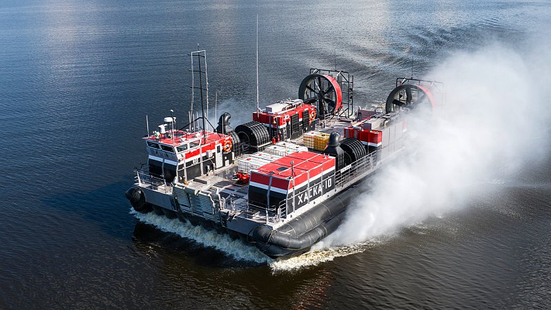 Судно на воздушной подушке скегового типа с гибкими скегами (СВПГС) проекта 03660 "Хаска-10"