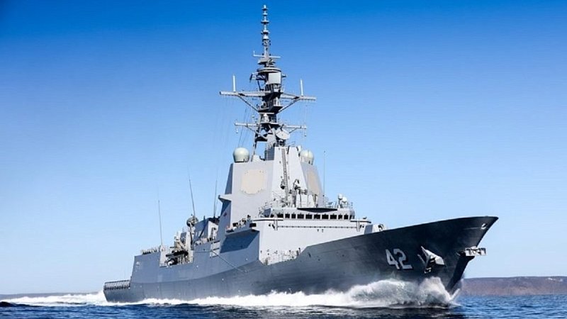 Австралийский эсминец Сидней вооружили противокорабельными ракетами NSM