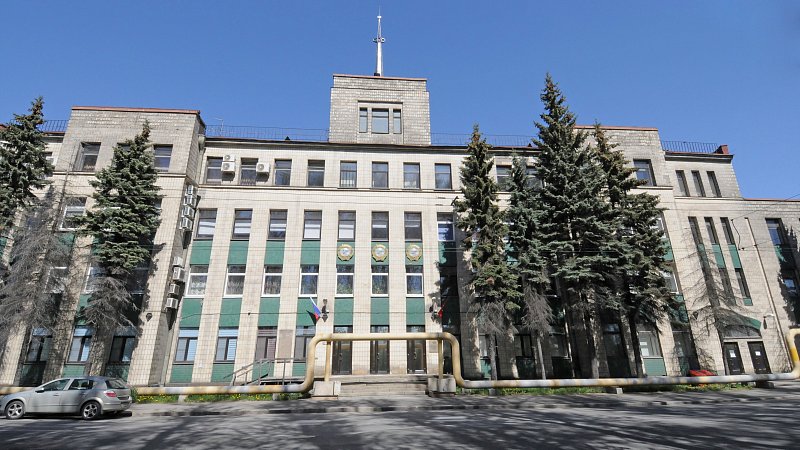 СМИ: ЛОМО передали в управление Калашникову