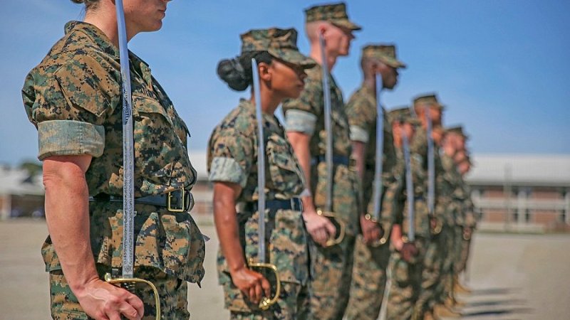 Озвучены планы Трампа по увольнению 15 тысяч военных