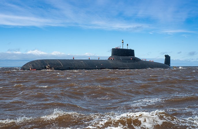 Ракетный подводный крейсер стратегического назначения "Дмитрий Донской" проекта 941 Ракетный подводный крейсер стратегического назначения "Дмитрий Донской" проекта 941