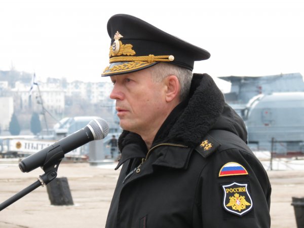 Командующий Балтийским флотом вице-адмирал Александр Носатов Командующий Балтийским флотом вице-адмирал Александр Носатов