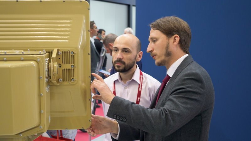 На стенде НПФ "Микран"