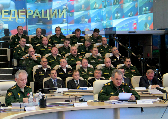 Началось создание органов управления Московского и Ленинградского военных округов