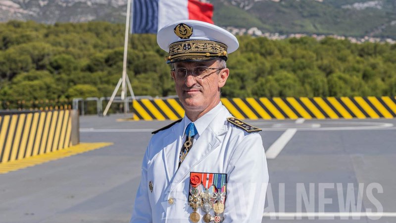 Французский флот возглавил адмирал Николя Вожур